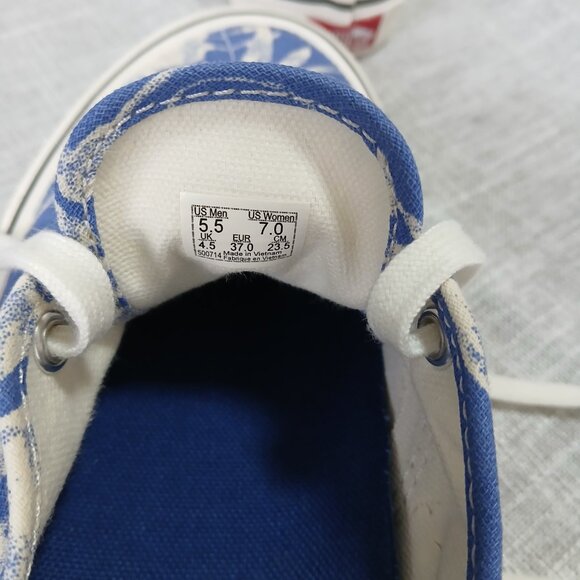 Vans UltraCush Hawiian Tropical Blue and White Floral Skate Sneaker Women's 7 - Picture 4 of 7